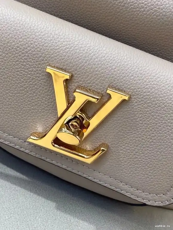 WIS VUITTON BUCKET LOUIS LOCKME 0625